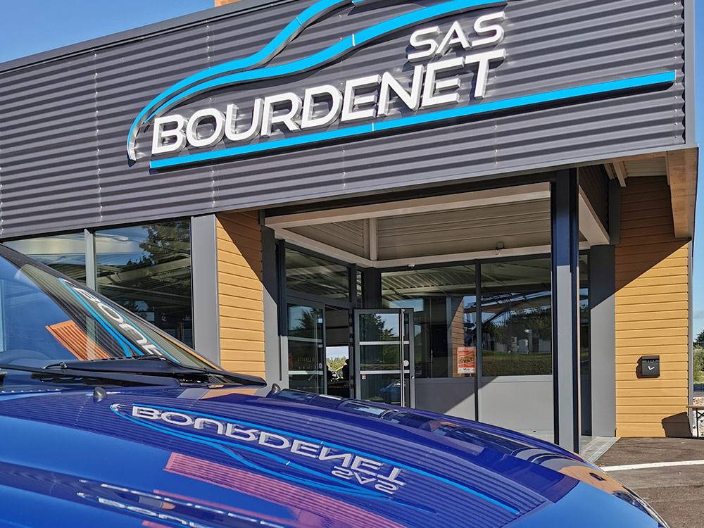 SAS Bourdenet à Luxeuil les Bains (70) - Vente de véhicules neufs et occasions
